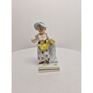 Vintage Porcelain Lady With Flowers Figurine Faxony 5"T D59